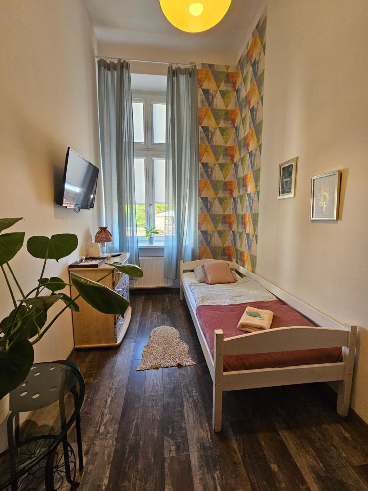 Deja Vu Hostel วอร์ซอ ภายนอก รูปภาพ